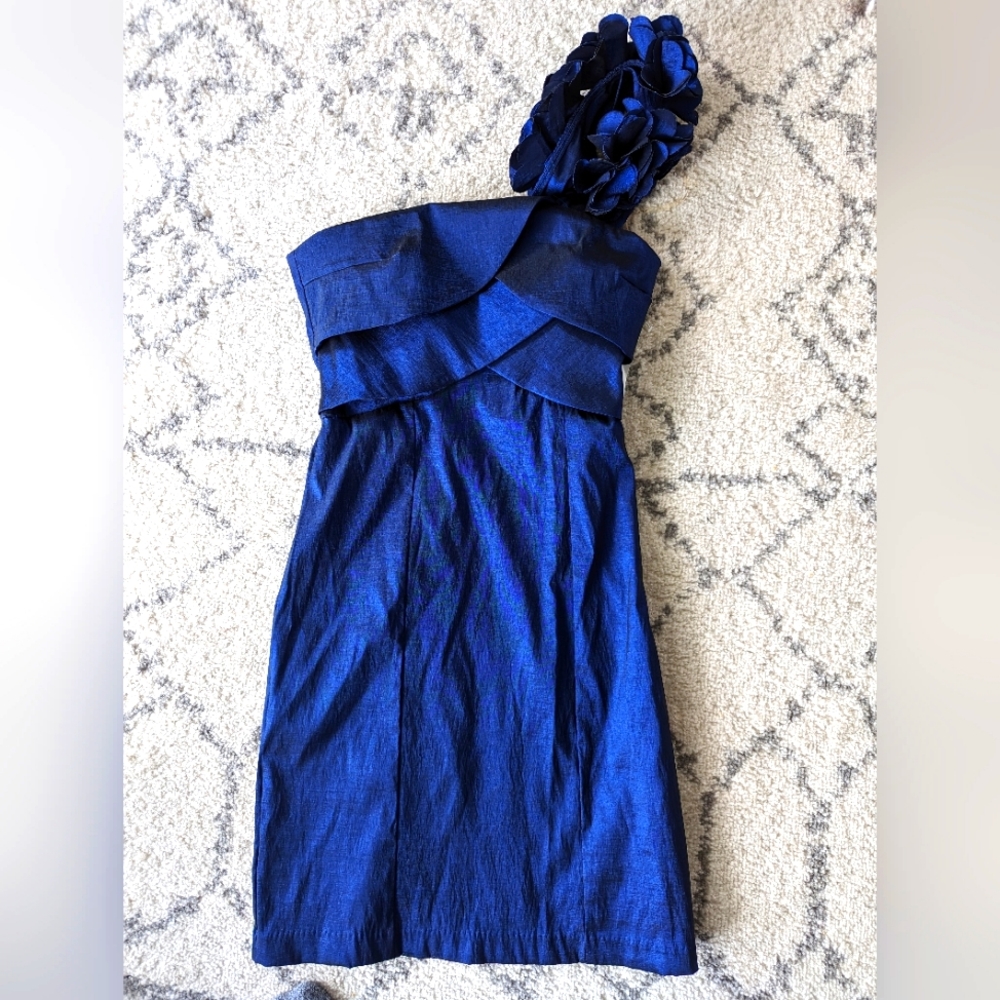 One shoulder formal dress
